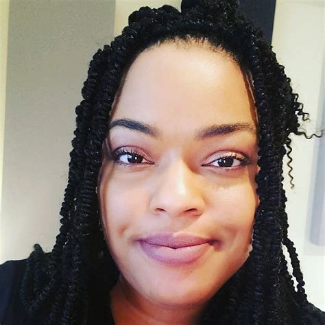 Linkedin Crystal Simms