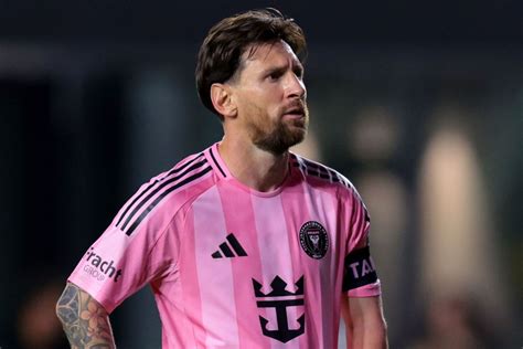 LIONEL MESSI INJURY：Lionel Messi Wins MLS' Most Prestigious Award for First Time