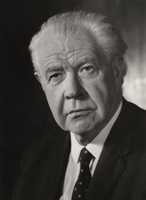 lionel robbins biography