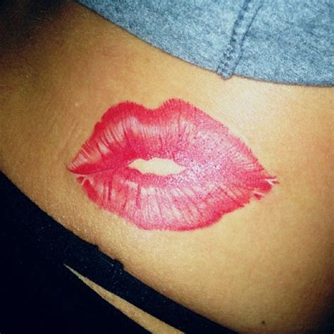 lip kiss tattoo meaning
