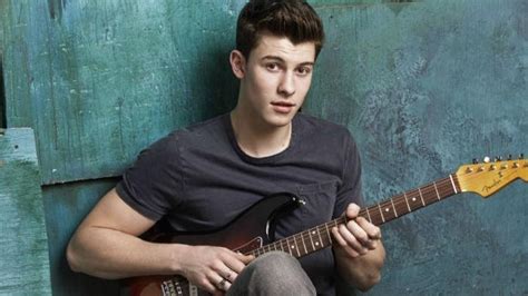 LIRIK LAGU SHAWN MENDES IMAGINATION 🚇 Terjemahan Lirik Lagu Shawn MendesImagination