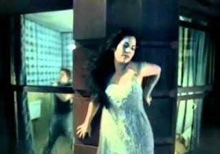 LIRIK LAGU EVANESCENCE BRING ME TO - Lirik Lagu Bring Me to Life oleh Evanescence dan Terjemahannya