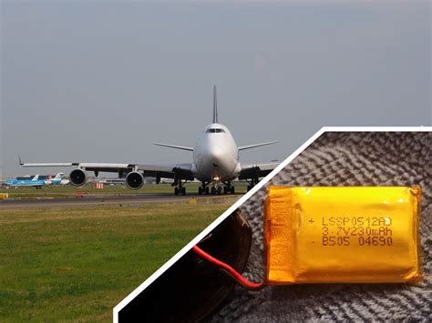 Lithium Batteries And Flying  Lithium Batteries Safe To Fly Safety First Airbus - Lithium Batteries And Flying