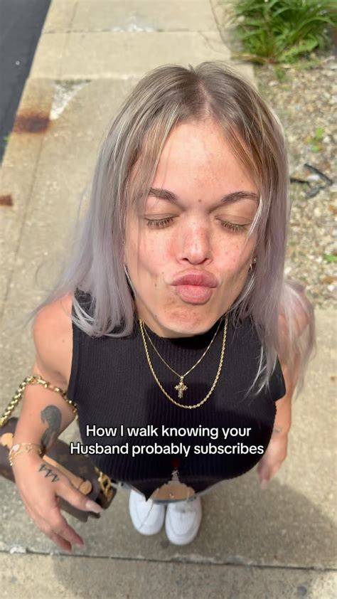 littlewifebiglife onlyfans
