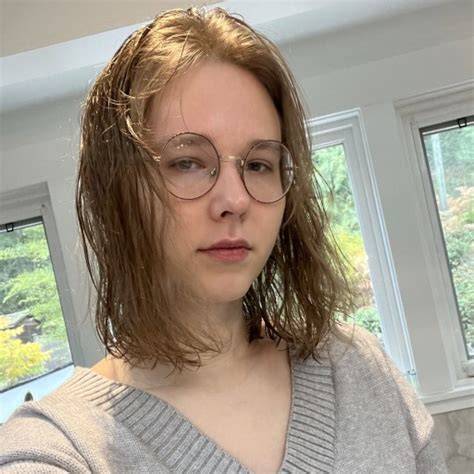 liv agar nude