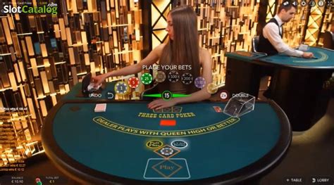 live casino three card poker ufui