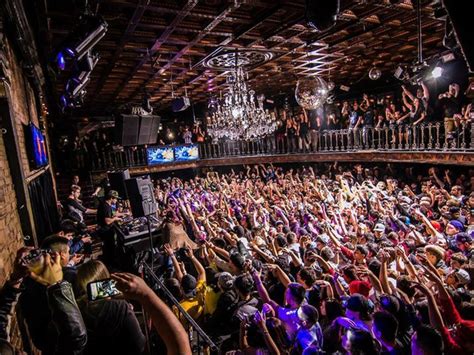 lizard lounge texas