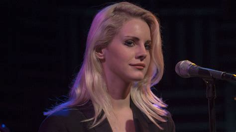lizzy grant biography