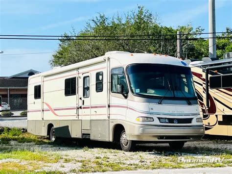 loaded 1997 Holiday Rambler Vacationer camper for sale