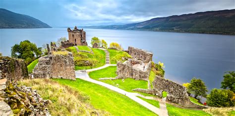 Loch Ness Ecosse