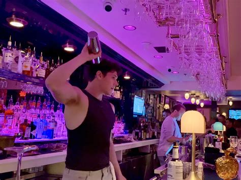 logan circle gay bars