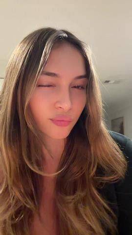 lolabellee onlyfans