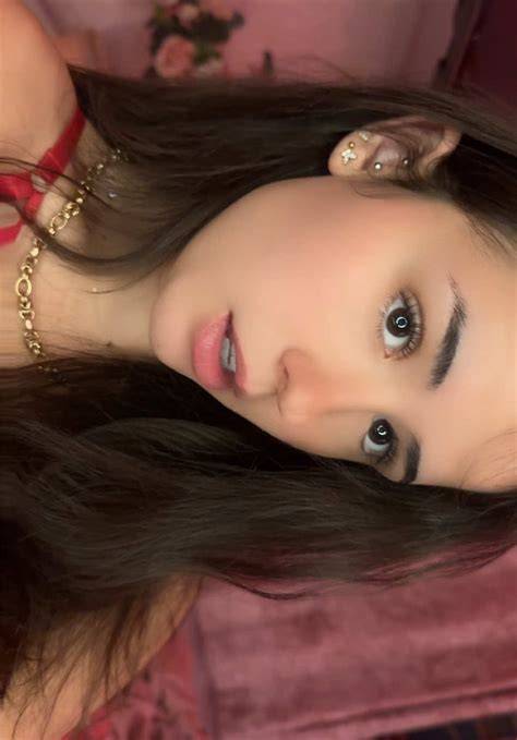 lolag93 nude