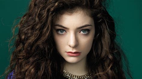 lorde biography royals