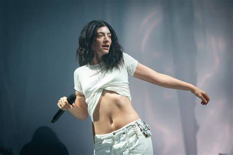 lorde nude