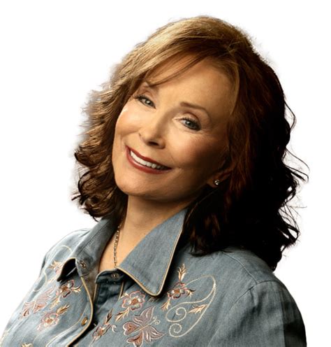 Loretta Lynn Bio