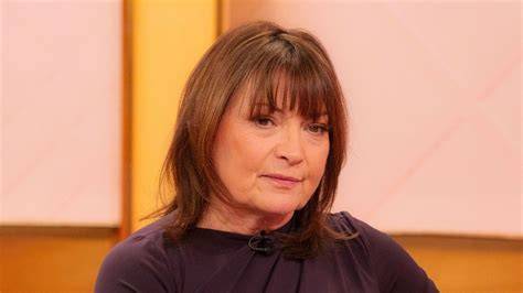 lorraine show nude