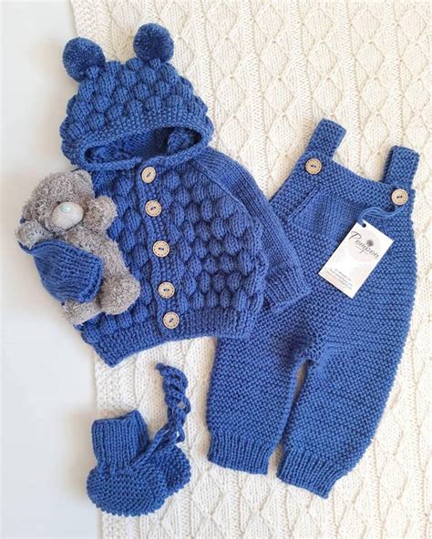 Los mejores patrones de ropa de ganchillo para bebés: Crea adorables prendas paso a paso