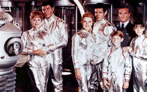 lost in space cast biography