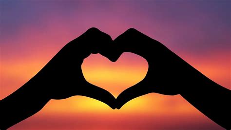 Love Background Wallpaper