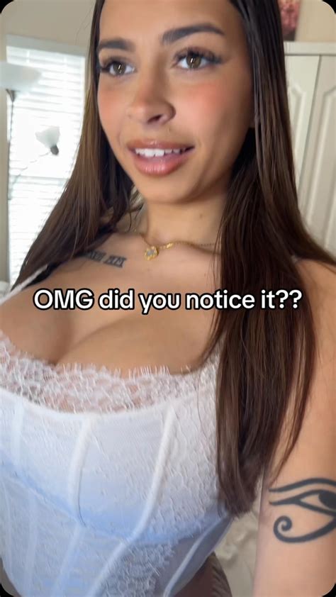 loveliasmith OnlyFans leaked content