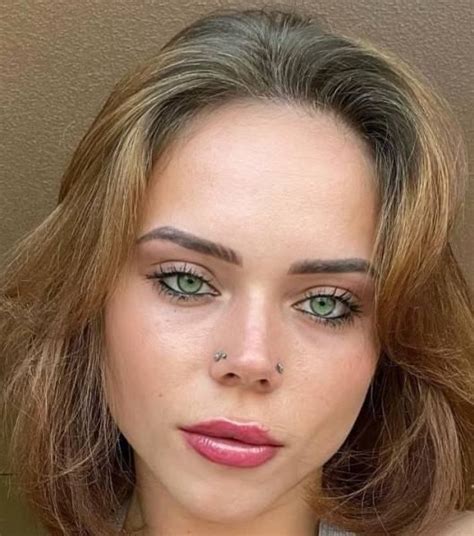 lucia rossi onlyfans