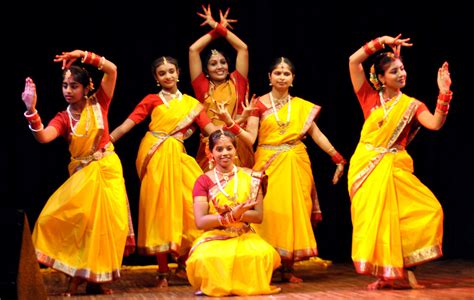 lucrecia kasilag songs folk dances of karnataka