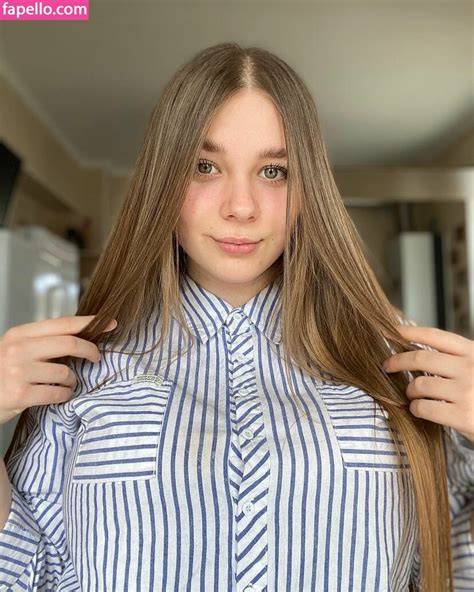 lucy laistner onlyfans