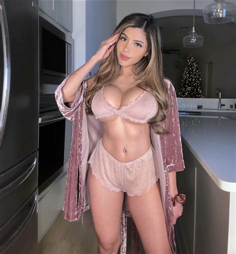 lucy luna creator profile