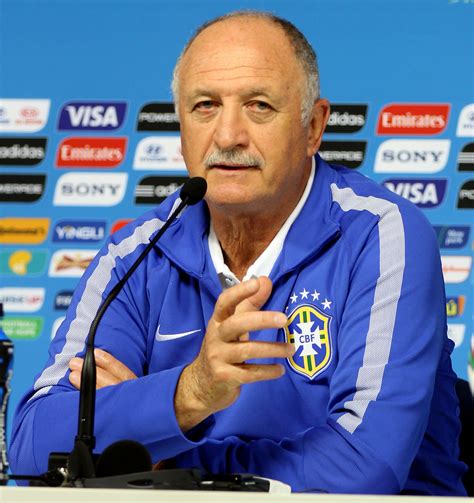 luiz felipe scolari salary slip