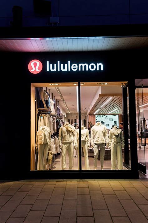 lululemon athletica inc. Contract Key Leader (NovJan) Job in Saint Louis, MO Glassdoor