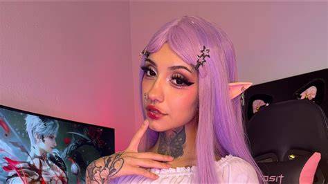 lunarivy nude