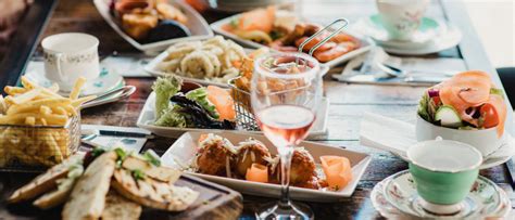 lunchen eindhoven stad