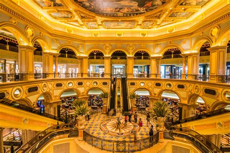 luxury casino in the world/