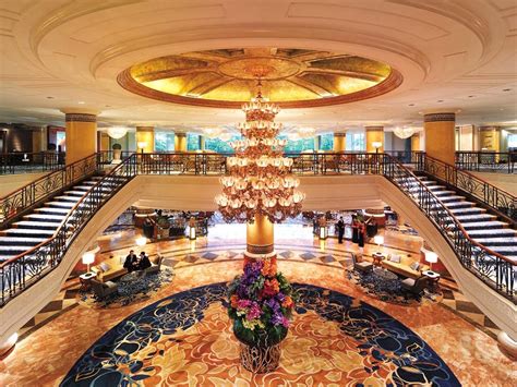 luxury casino lobby deutschen Casino