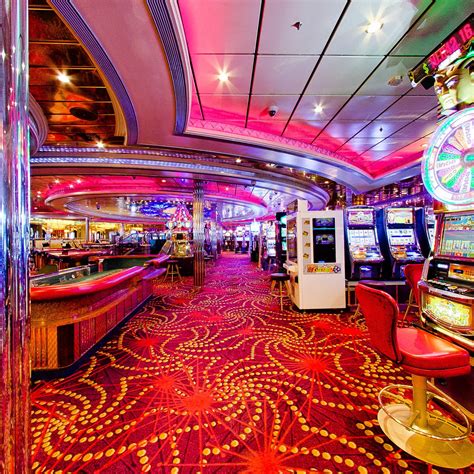 luxury cruise with casino hedo france