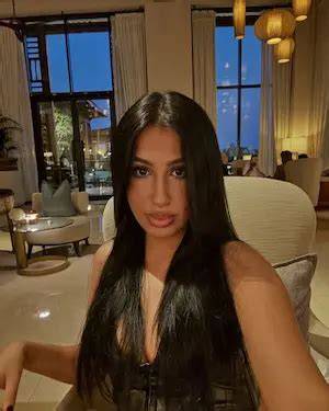 luxy capi mym : hannah makala porn (UZUQ5INO4)