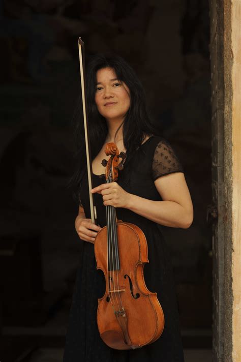 lyda chen biography examples