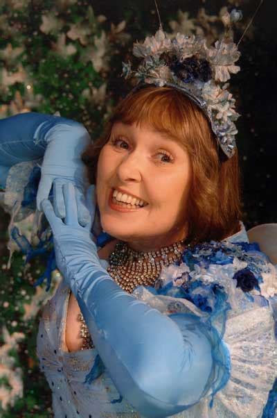 lynette mcmorrough biography examples