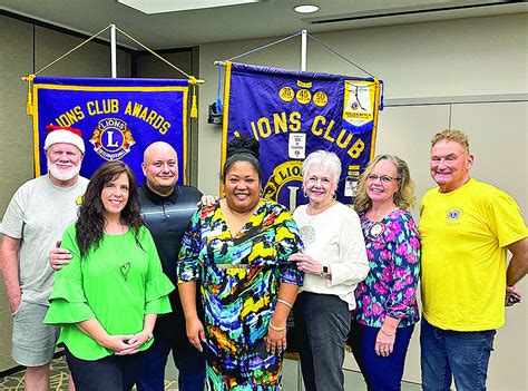 lynette walsworth biography examples