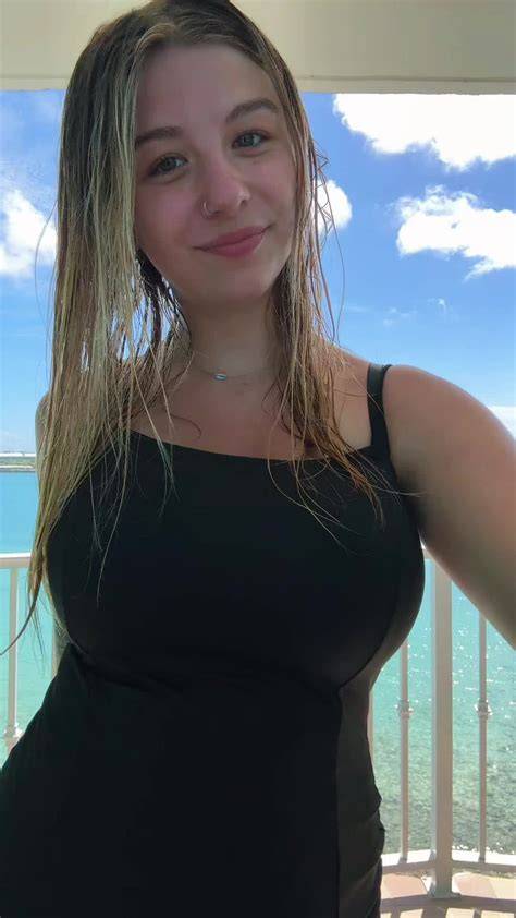 lynntoria nudes