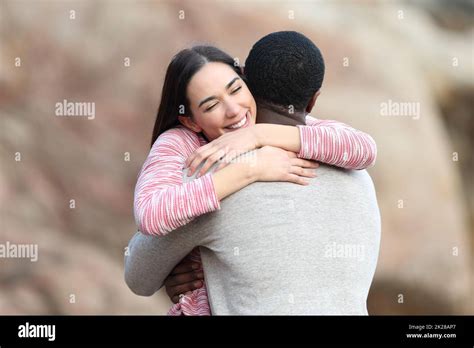 Lypsync Hugging Spoaces