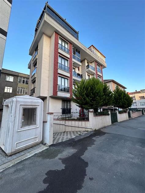 m² Halit Yildiz RE/MAX City İstanbul Anadolu / Ümraniye / Madenler Mah.