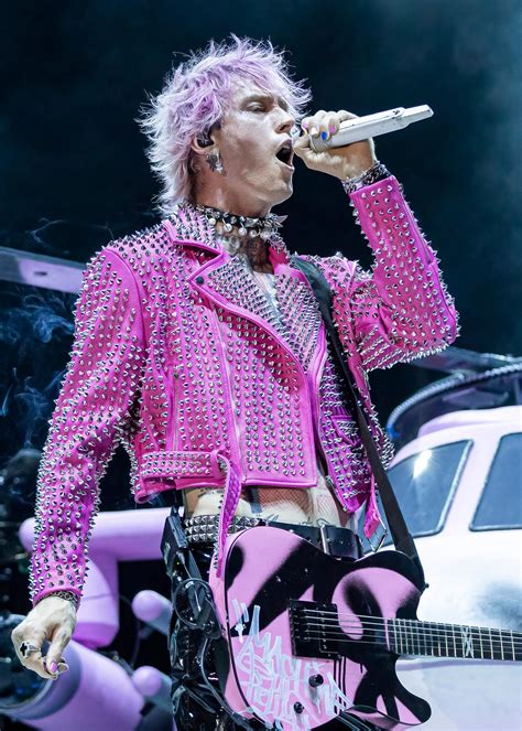 machinebumkelly gay