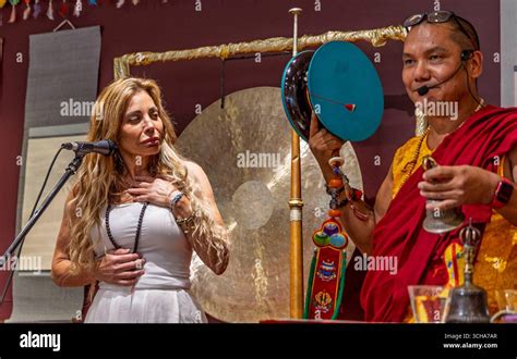 macomb buddhist singles