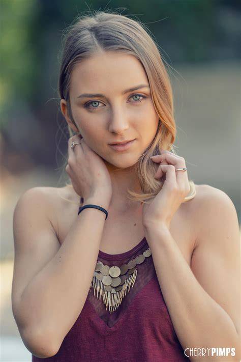 macy meadows nude