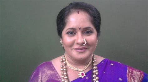 madhavi gogate wiki