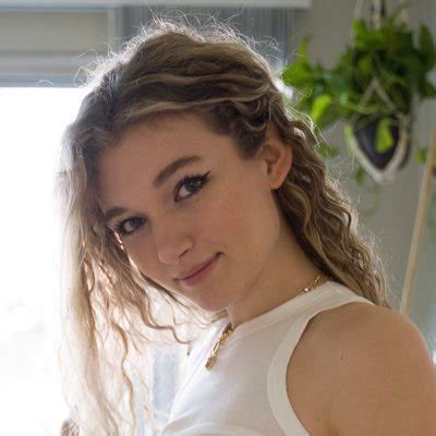 madiruve nude
