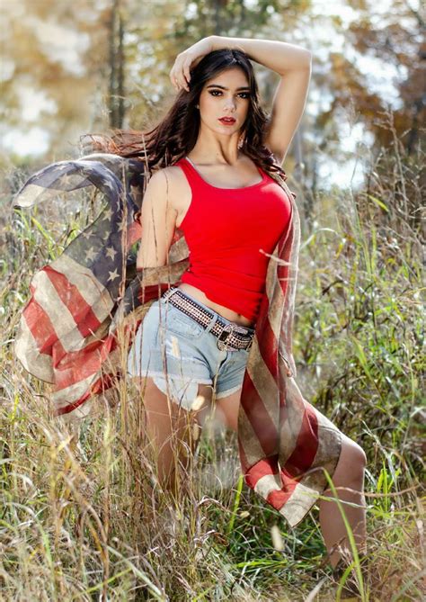 <span>👑</span>Onlyfans Free Videos