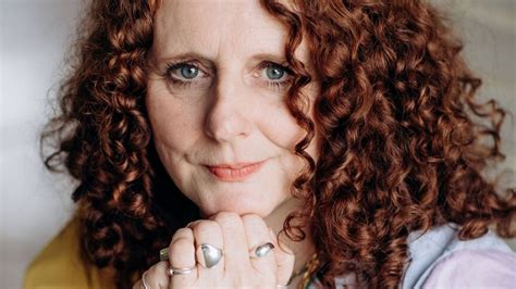 Maggie O Farrell